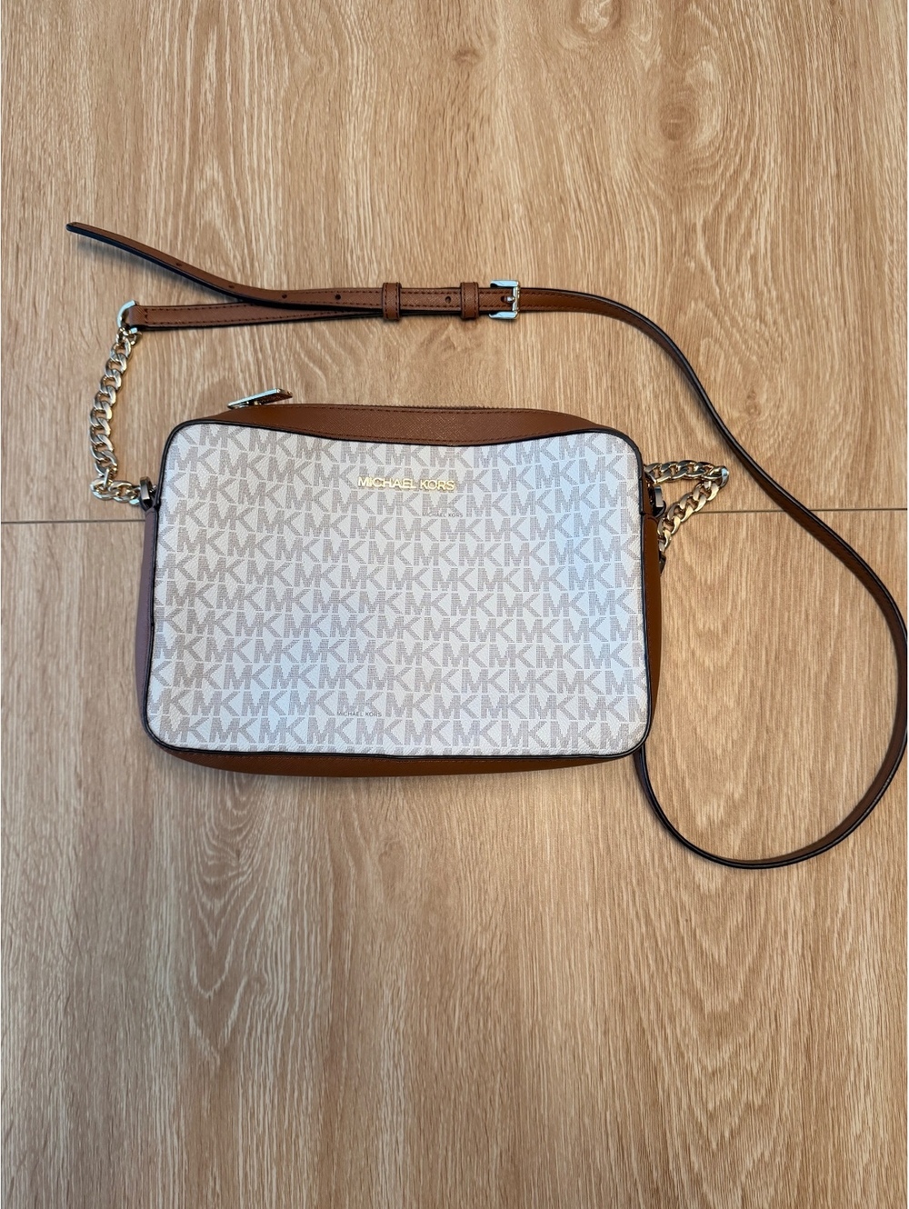 Michael Kors Jet Set Large Crossbody
